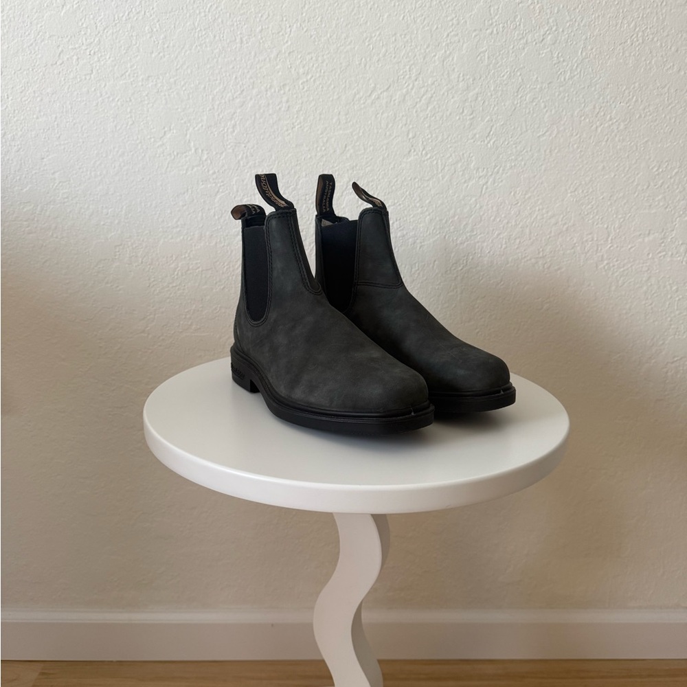 Blundstone Square Toe Boots